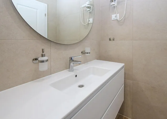 Bellevue By Interhome Ferienhaus Makarska