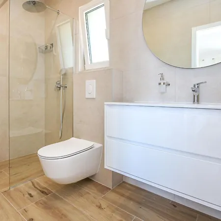 Holiday home Bellevue By Interhome Makarska