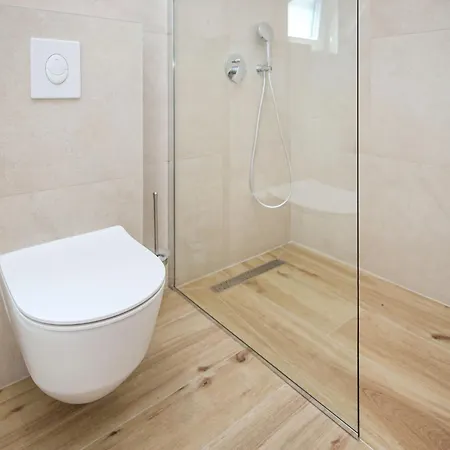 Bellevue By Interhome * Makarska