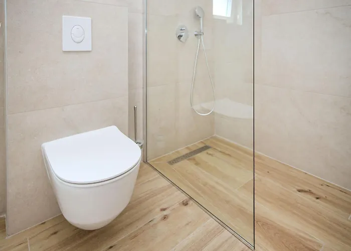 Bellevue By Interhome * Makarska